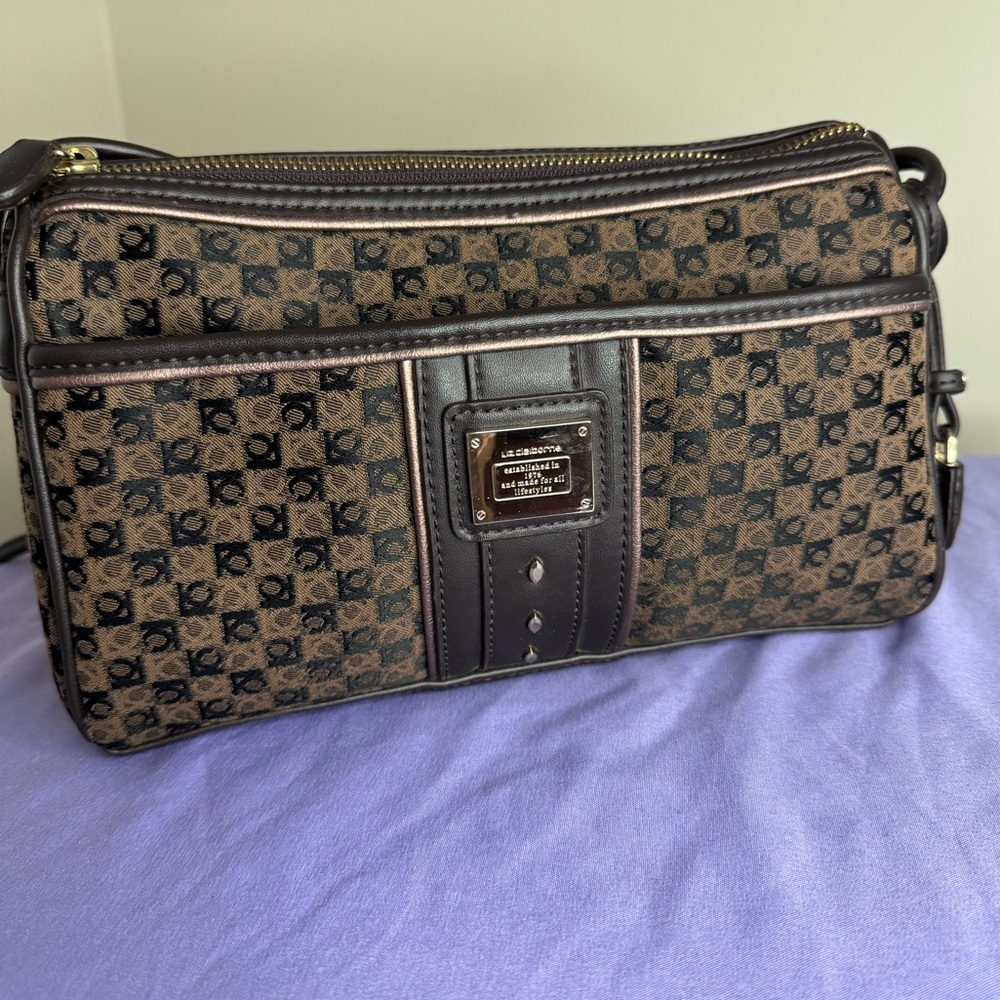 Liz Claiborne Brown with Gold Hardware and Rose Gold Piping Crossbody